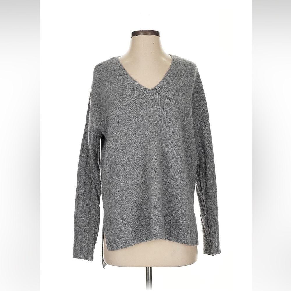 Saks Fifth Avenue Cashmere V Neck Sweater - Picture 6 of 9